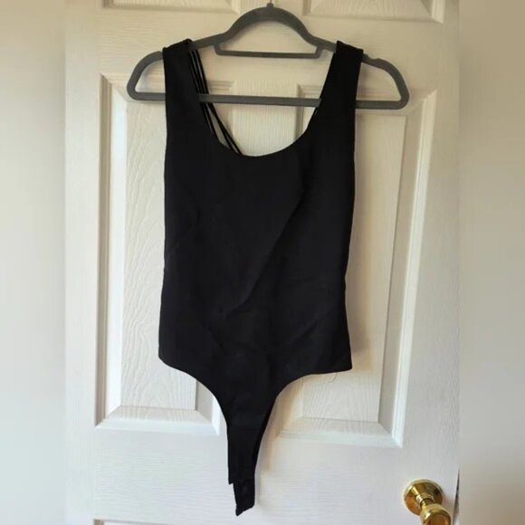 Jealous Tomato Strappy Bodysuit M Black - Picture 1 of 4